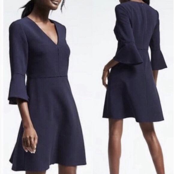 BANANA REPUBLIC Dress Size 8 Fit Flare 3/4 Flutter Sleeve Midnight Navy Lined - Picture 1 of 9